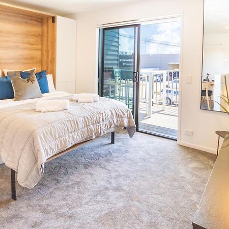 Central City Charm: Pet-Friendly Studio Christchurch Eksteriør bilde