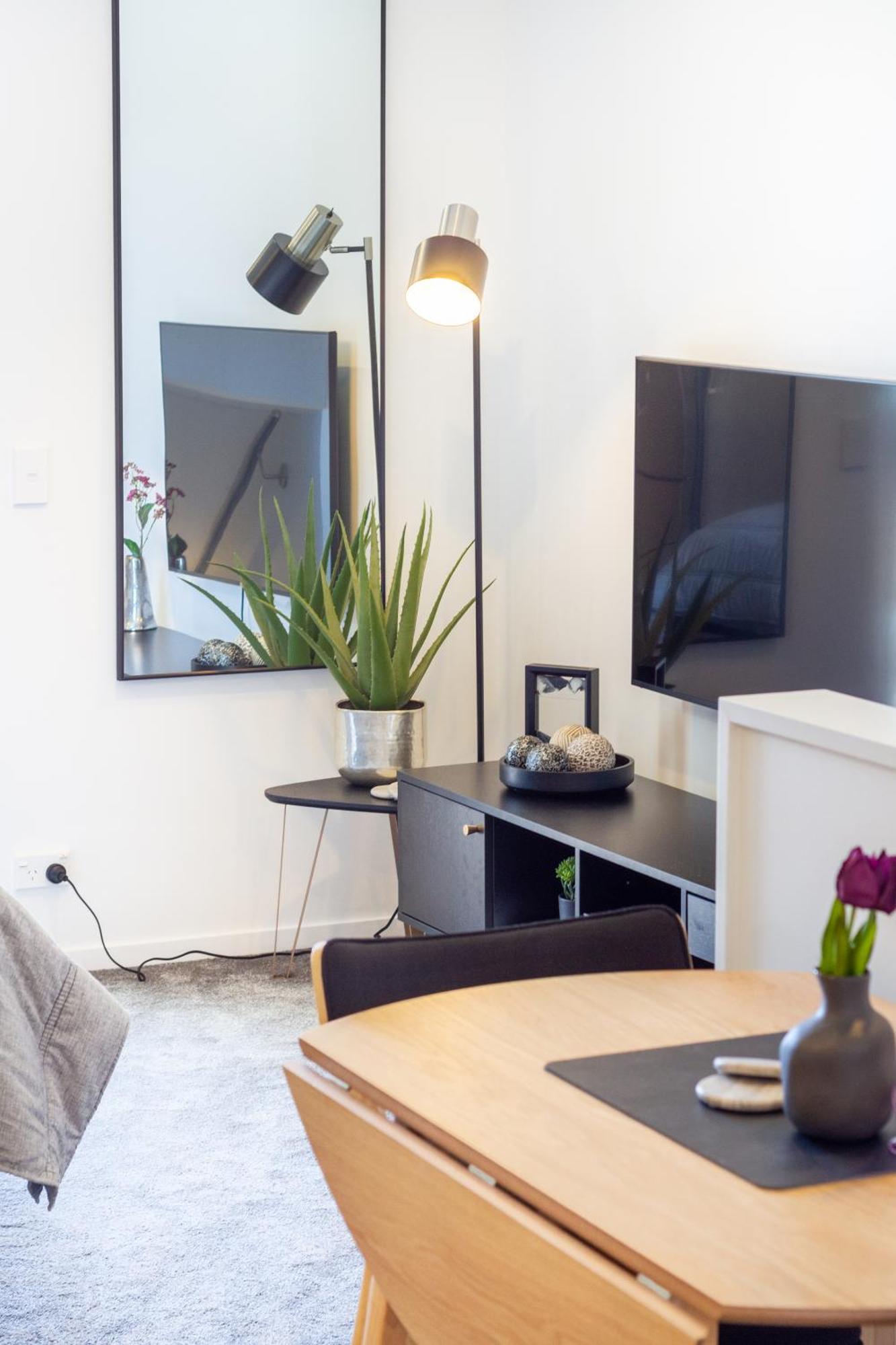 Central City Charm: Pet-Friendly Studio Christchurch Eksteriør bilde